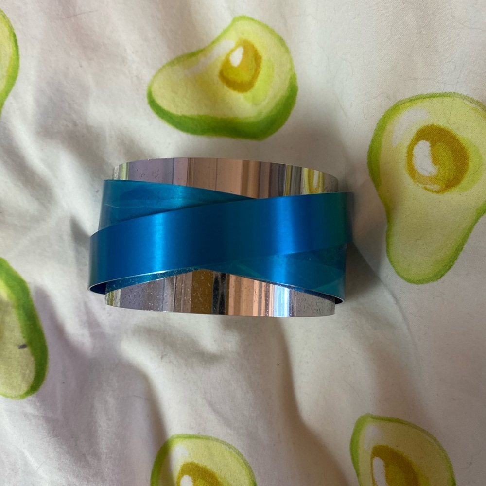 Unique bangle made in Canada w recycled aluminum